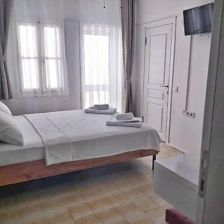 Hotel A *
